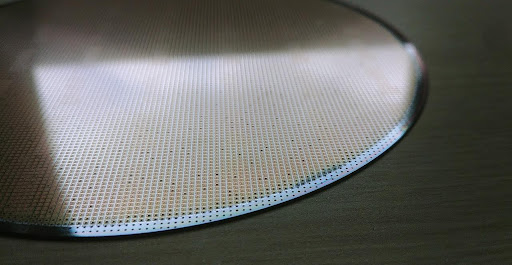 Silicon wafer breakage